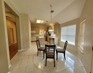 15427 Truslow Point Lane - Photo Thumbnail 8