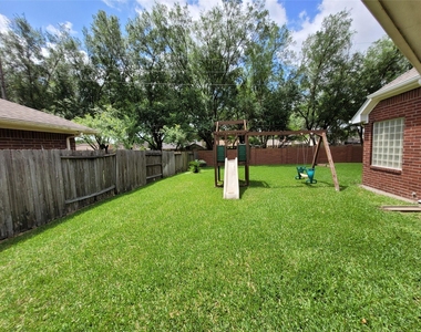 15427 Truslow Point Lane - Photo Thumbnail 26