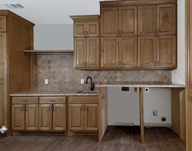 50 Marquise Oaks Place - Photo Thumbnail 21