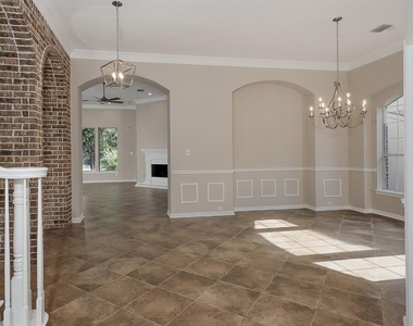 50 Marquise Oaks Place - Photo Thumbnail 6