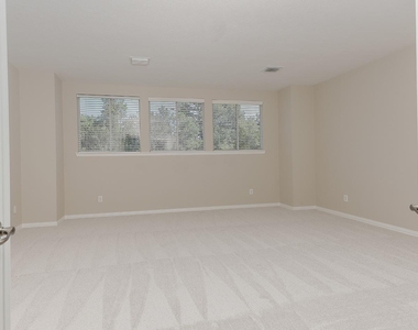 50 Marquise Oaks Place - Photo Thumbnail 30