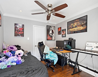 1818 Augusta Drive - Photo Thumbnail 13