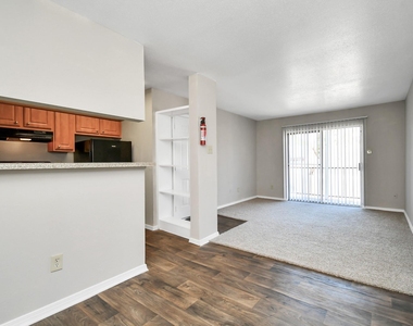 7700 W Airport Boulevard - Photo Thumbnail 8