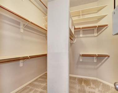1110 Parkhaven Lane - Photo Thumbnail 31