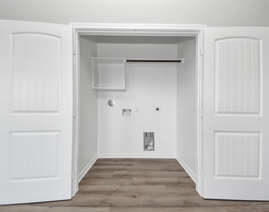 288 Buckskin Drive - Photo Thumbnail 30
