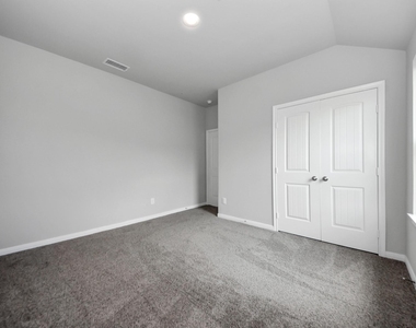 288 Buckskin Drive - Photo Thumbnail 25