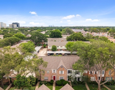 14535 Misty Meadow Lane - Photo Thumbnail 2