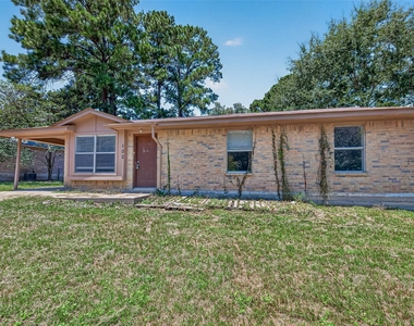 102 Libby Circle - Photo Thumbnail 4