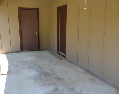 102 Libby Circle - Photo Thumbnail 26