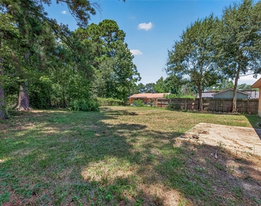 102 Libby Circle - Photo Thumbnail 37