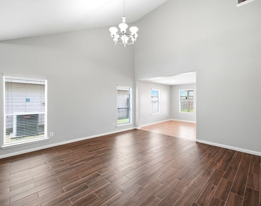 21331 Bella Mountain Drive - Photo Thumbnail 4