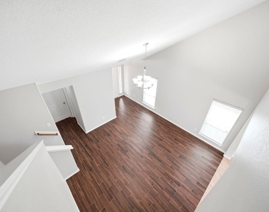 21331 Bella Mountain Drive - Photo Thumbnail 15