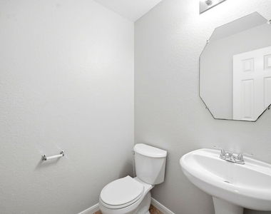 21331 Bella Mountain Drive - Photo Thumbnail 13