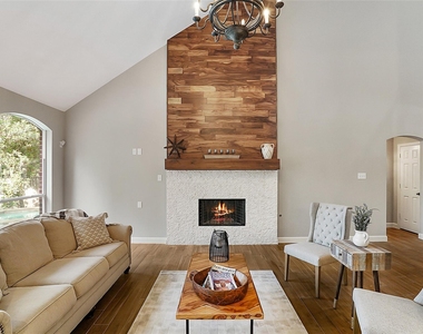 87 N Concord Valley Circle - Photo Thumbnail 13