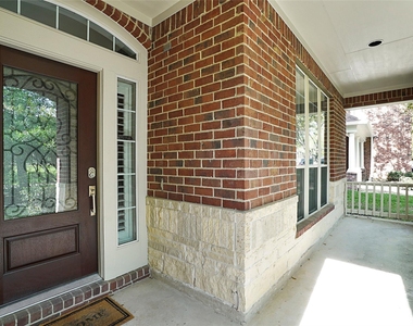 87 N Concord Valley Circle - Photo Thumbnail 2