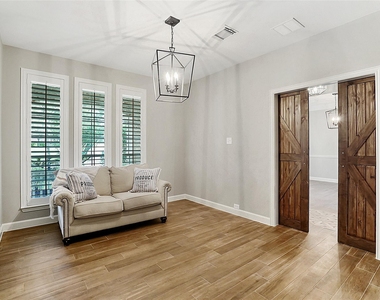 87 N Concord Valley Circle - Photo Thumbnail 9