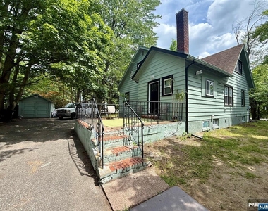 131 W Ramapo - Photo Thumbnail 16