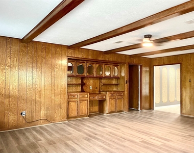 9626 Hearthwood Drive - Photo Thumbnail 3