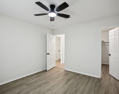 1705 Stuart Street - Photo Thumbnail 25