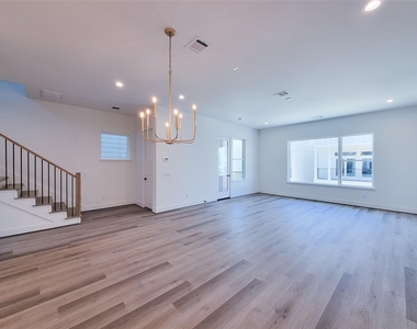 7705 Earl Rudder Way - Photo Thumbnail 35