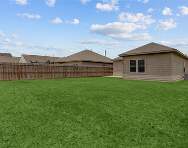64 Road 51024 - Photo Thumbnail 20