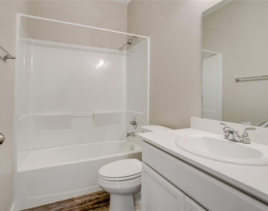 64 Road 51024 - Photo Thumbnail 17