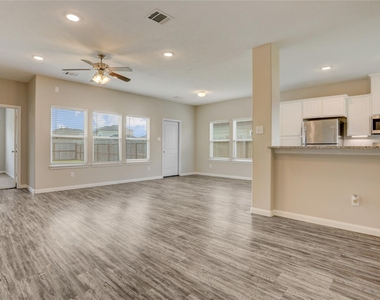 64 Road 51024 - Photo Thumbnail 5
