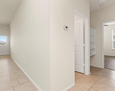 23607 Legano Drive - Photo Thumbnail 12