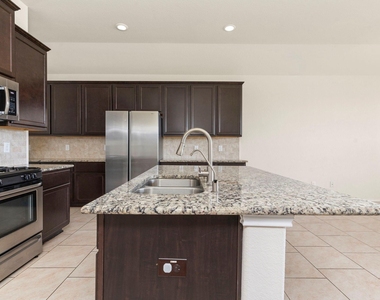 23607 Legano Drive - Photo Thumbnail 19
