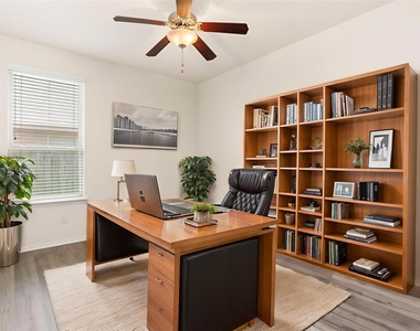 23607 Legano Drive - Photo Thumbnail 14