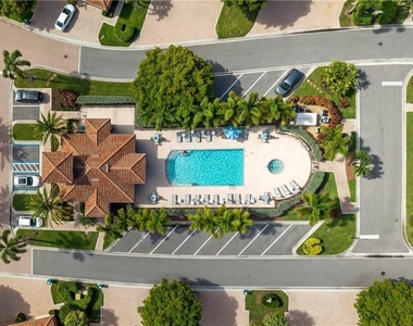 5805 Grande Reserve Way - Photo Thumbnail 31