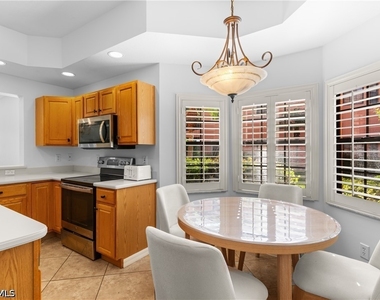 5805 Grande Reserve Way - Photo Thumbnail 13