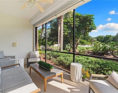 5805 Grande Reserve Way - Photo Thumbnail 4