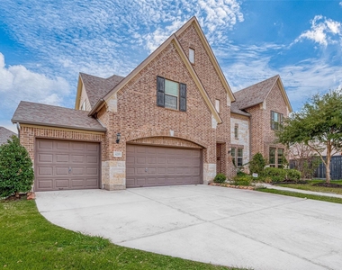 4219 Reagan Ridge Court - Photo Thumbnail 2
