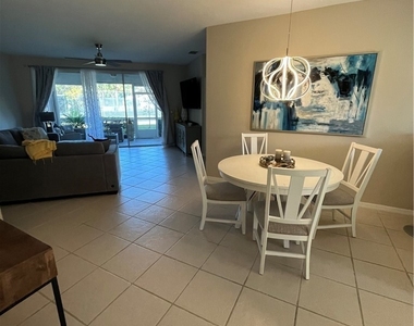 3715 Fieldstone Boulevard - Photo Thumbnail 12