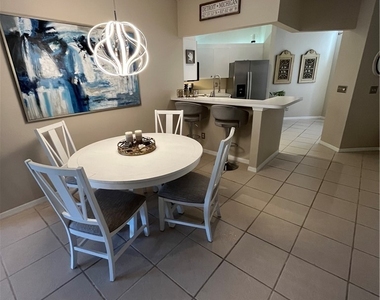 3715 Fieldstone Boulevard - Photo Thumbnail 7