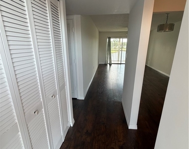 190 Turtle Lake Court - Photo Thumbnail 7