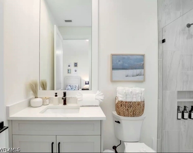 138 Greenbrier Street - Photo Thumbnail 28