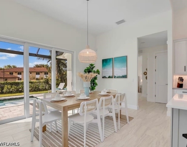 138 Greenbrier Street - Photo Thumbnail 14