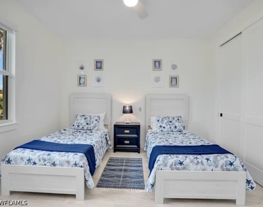 138 Greenbrier Street - Photo Thumbnail 22