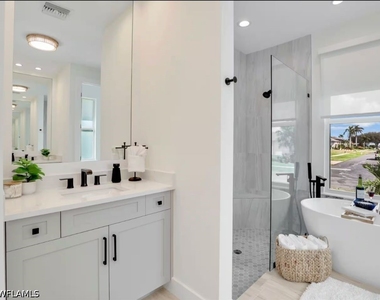 138 Greenbrier Street - Photo Thumbnail 26