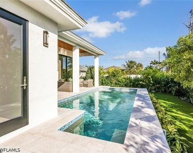 685 6th Avenue - Photo Thumbnail 30