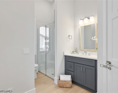 685 6th Avenue - Photo Thumbnail 27