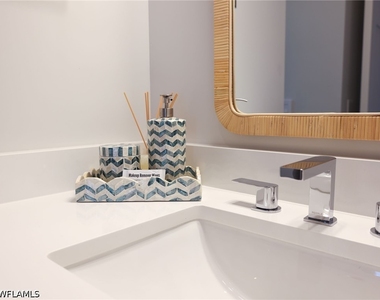 685 6th Avenue - Photo Thumbnail 28