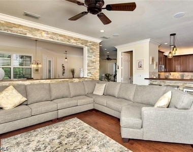 3402 Tigris Lane - Photo Thumbnail 11