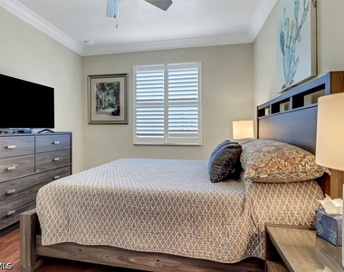 3402 Tigris Lane - Photo Thumbnail 18