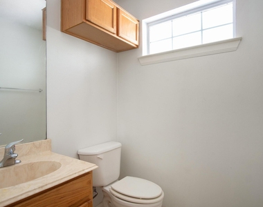 1209 Lovett Street - Photo Thumbnail 11