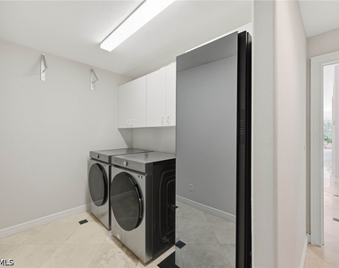 25820 Creekbend Drive - Photo Thumbnail 24