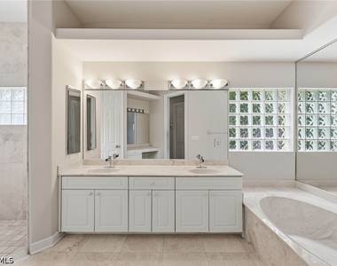 25820 Creekbend Drive - Photo Thumbnail 15