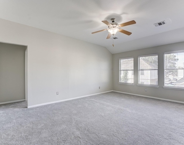 12415 Silversmine Drive - Photo Thumbnail 17